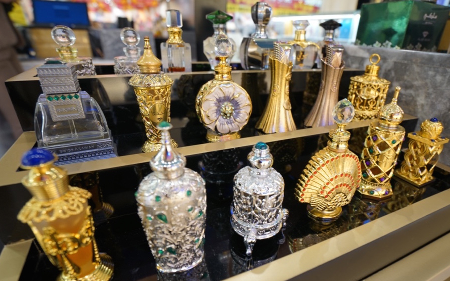 ドバイで有名な『アラブ香水』ブランドメーカーをご紹介！ | ドバイ 