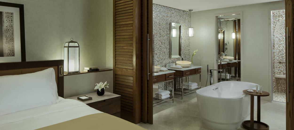 jumeirah-al-naseem-ocean-suite-bathroom-hero