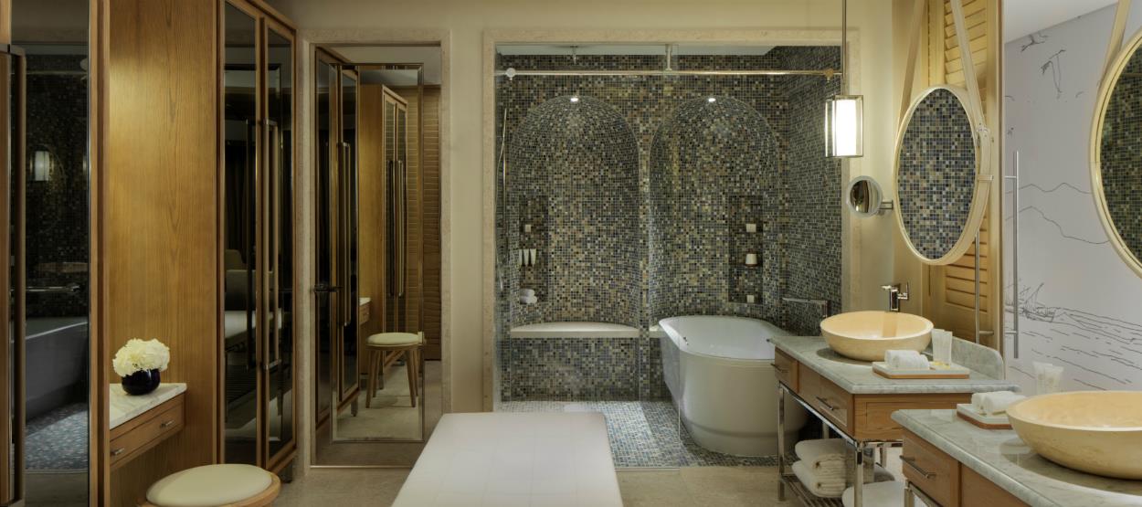 jumeirah-al-naseem-resort-deluxe-bathroom-hero
